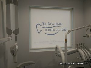 clinica dental con estor impreso digitalmente