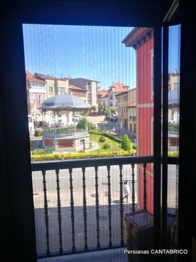 Mosquitera Plisada Lateral