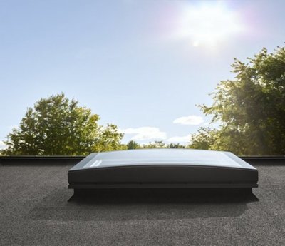 Ventana VELUX cubierta plana desde el exteriror
